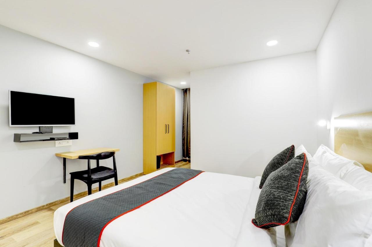 Super Townhouse Rajyash Rise Hotel Sarkhej Exterior foto